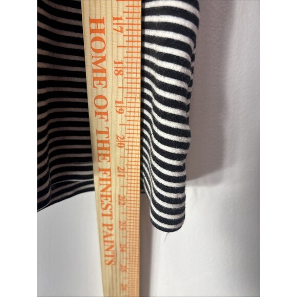 Gap Women’s Black/White Striped Blouse top cropped with Back Zip modal sz M - Picture 5 of 11
